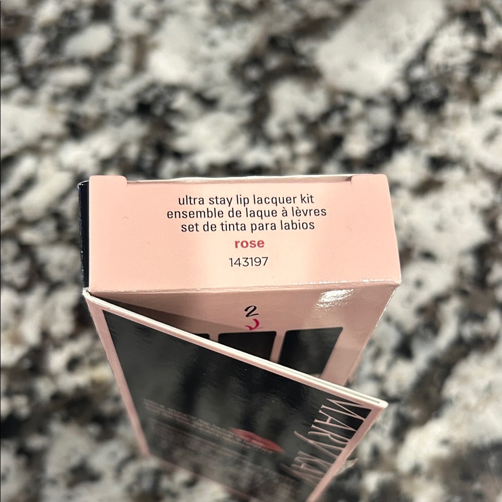 Mary Kay Ultra Stay lip lacquer kit in  Rose. New never used. - Picture 5 of 6